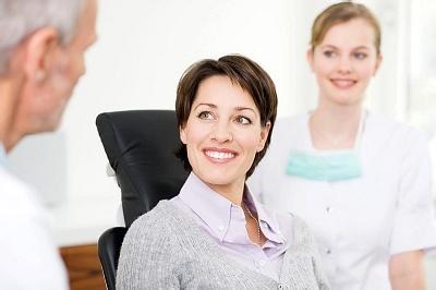 女性<a href=http://www.dfjdyy.com/dxzl/ target=_blank class=infotextkey>癫痫治疗</a>.jpg